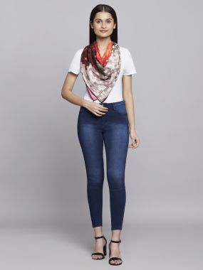 Illuminating Pixels Scarf